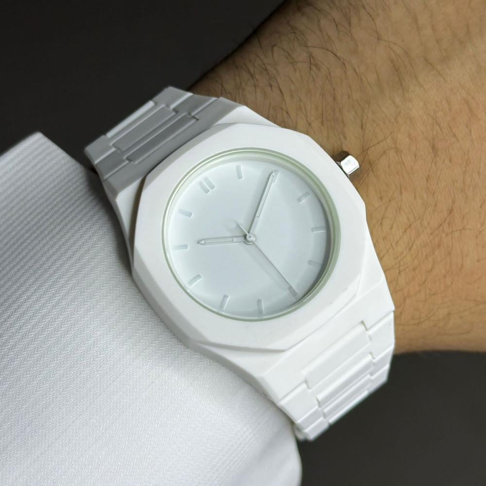 ساعة ماركة فندربلو - لون ابيض