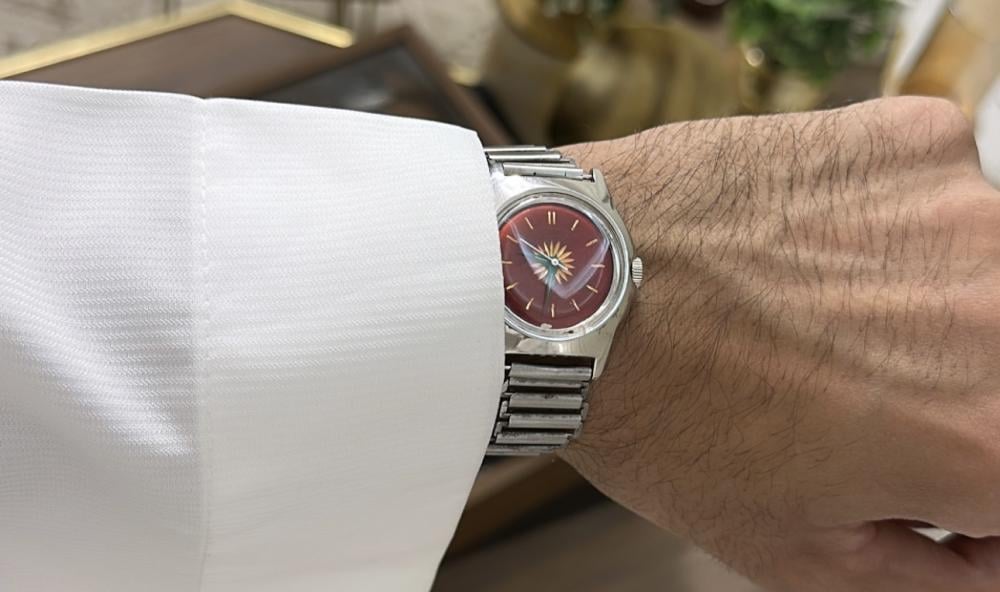 ويست اند واتش الشمس  | West end watch cQ