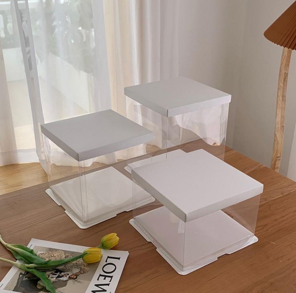 علب كيك شفاف بشريط بمقاسات مختلفه