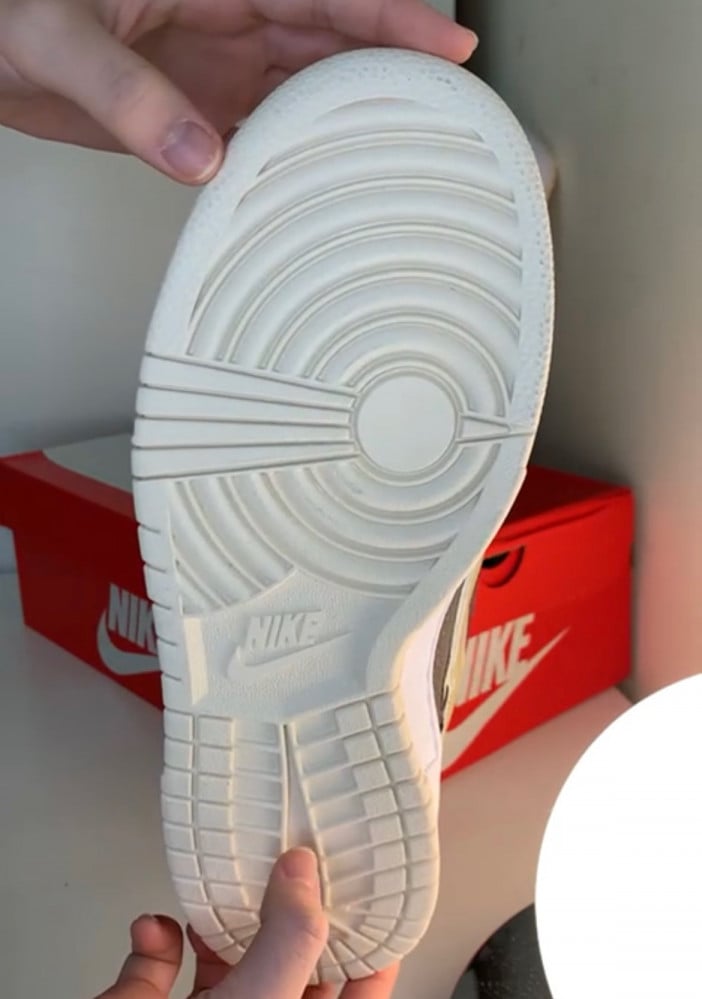 Nike Dunk scrap