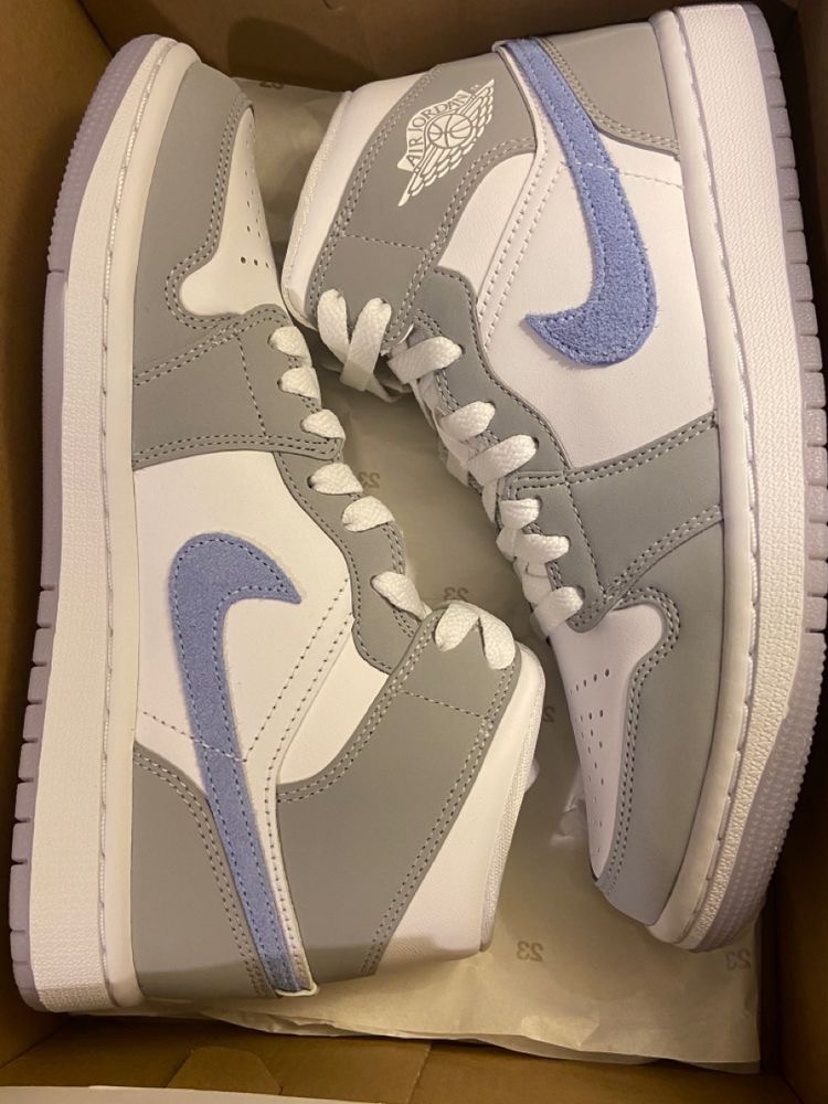 jordan mid wolf grey