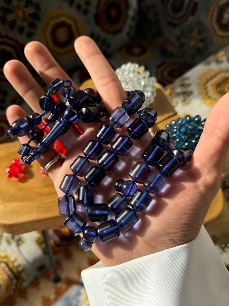 كاست امريكي - كحلي شفاف