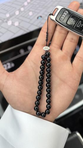 ميدالية نحت / اسود