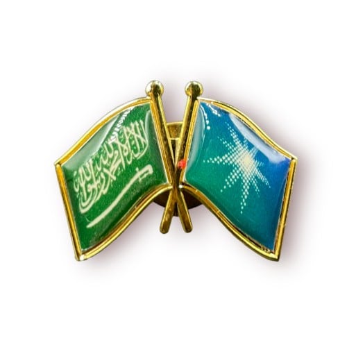علم بشعار ارامكو والسعودية