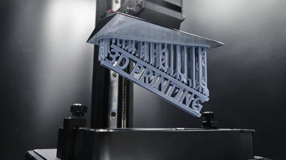 تقنيات الطباعة بالاضافة بالبلاستيك Additive manufacturing