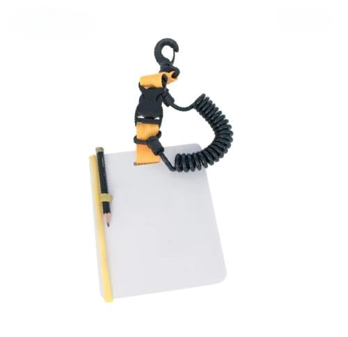 لوح كتابه تحت الماء