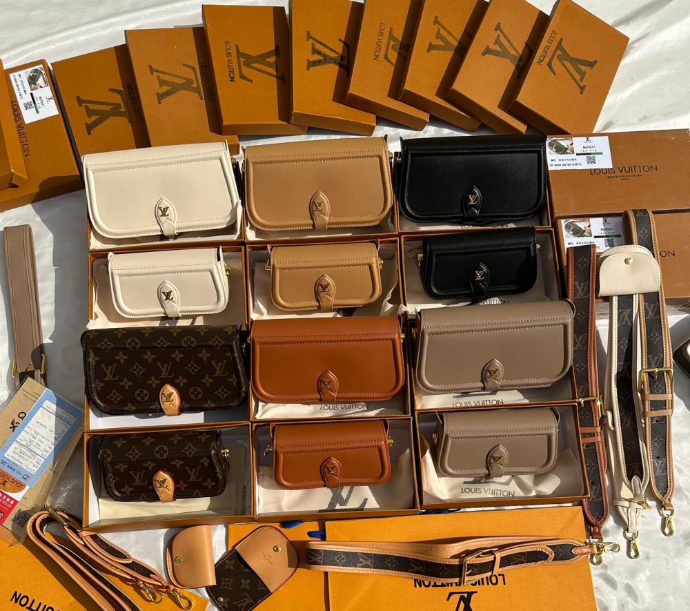 LOUIS VUITTON