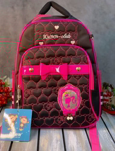 شنطة مدرسية