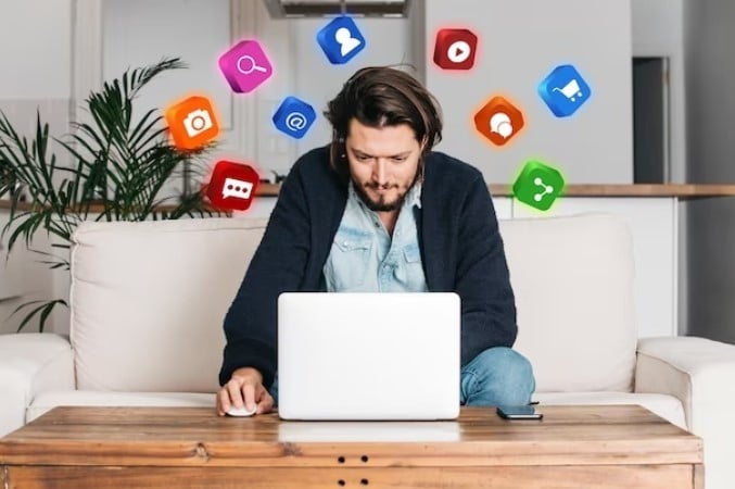 استخدام وسائل التواصل الاجتماعي في مكان العمل بشكل فعال