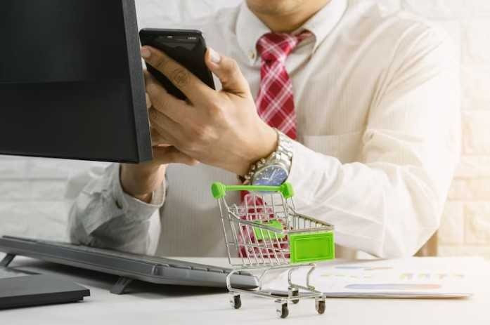 8 خطوات لإدارة المتاجر عبر الإنترنت