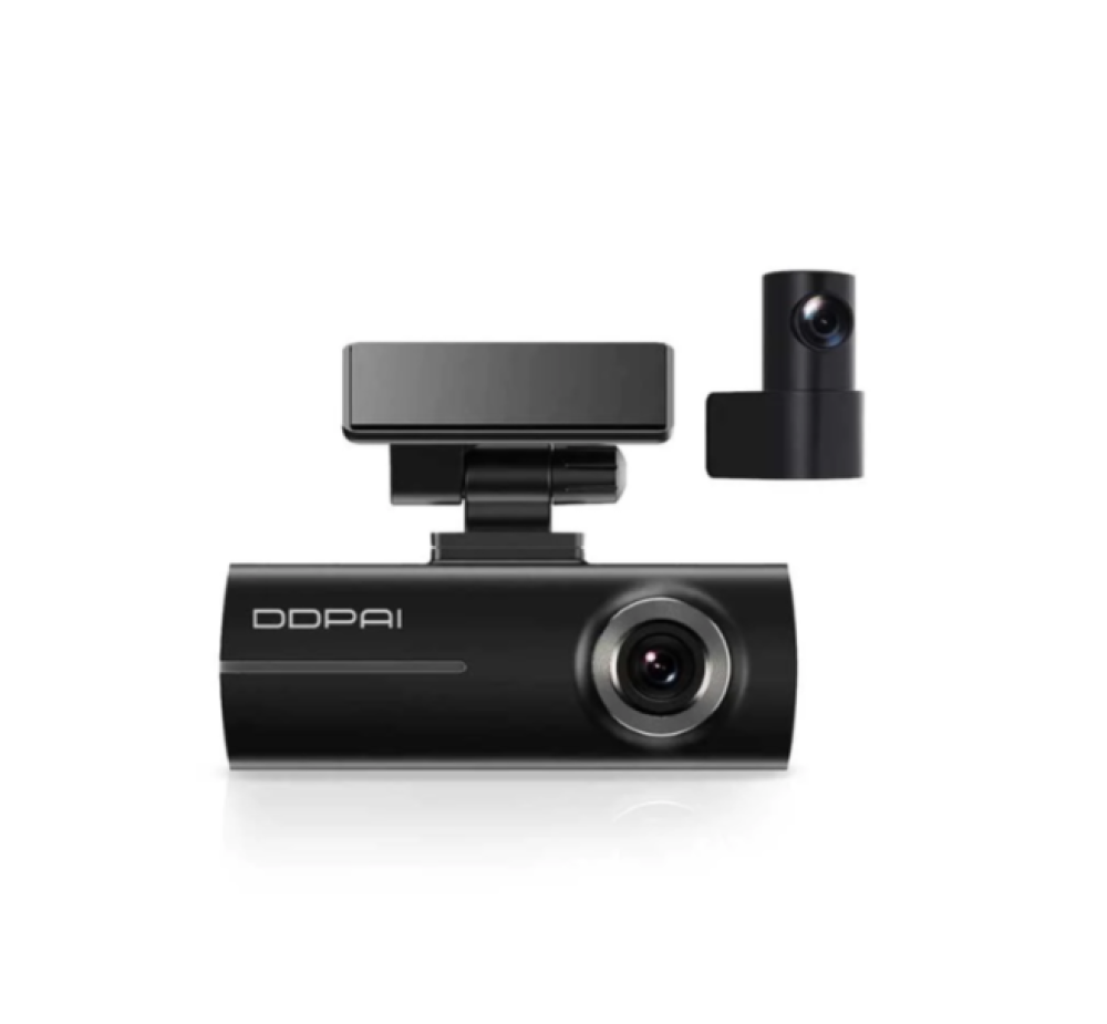 لا تقُد بدونها: لماذا أصبحت كاميرا الداش كام (Dash Cam) ضرورة لا رفاهية؟