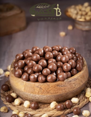 بندق مغطى بالشوكولاتة