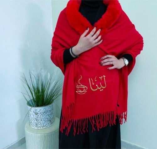 شال شتوي لون احمر بتصميم سكارف قماش ناعم وفرو دافي