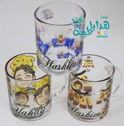 كوب زجاجي شفاف