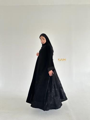عبايه مشجره بأكمام تفتة #221