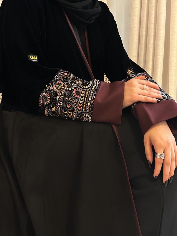 عبايه كم تطريز هندي #212