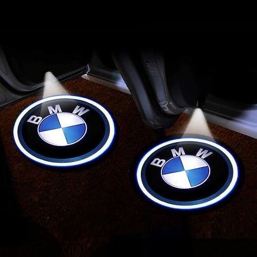 شعار  بي ام دبليو BMW اسقاط ضوئي بدون سلك قطعتين بابين