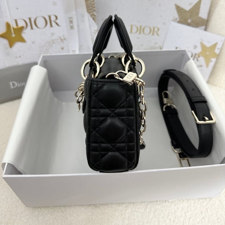 شنطة ديور لون أسود Small Lady D-Joy Bag