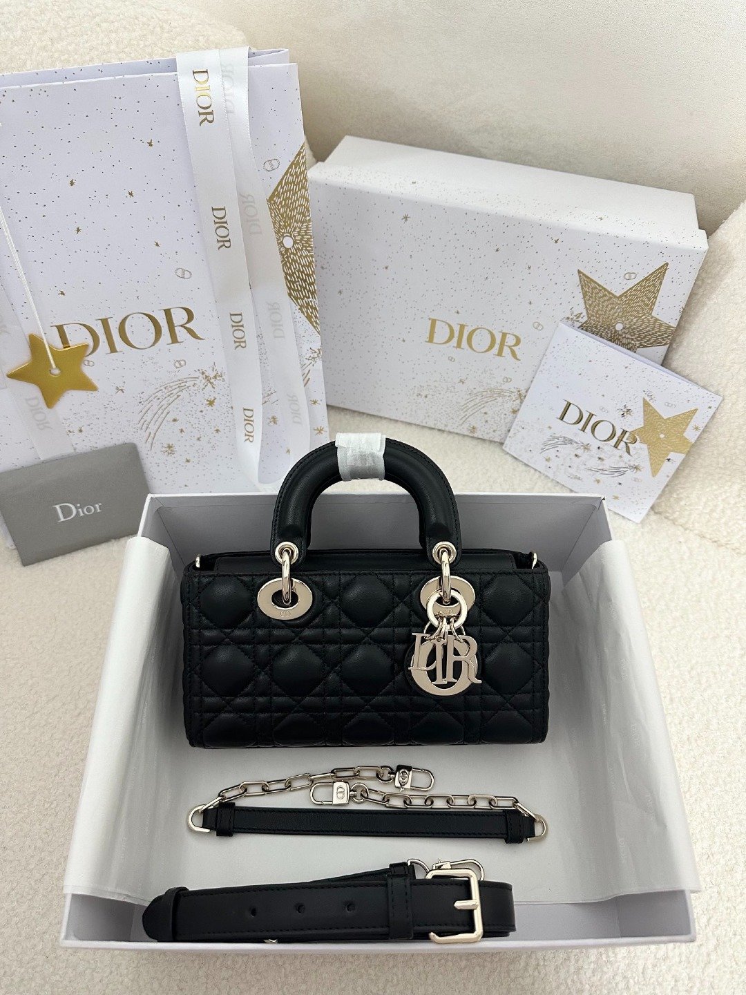 شنطة ديور لون أسود Small Lady D-Joy Bag