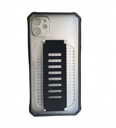 غطاء حماية واقٍ مزود بحامل الجهاز