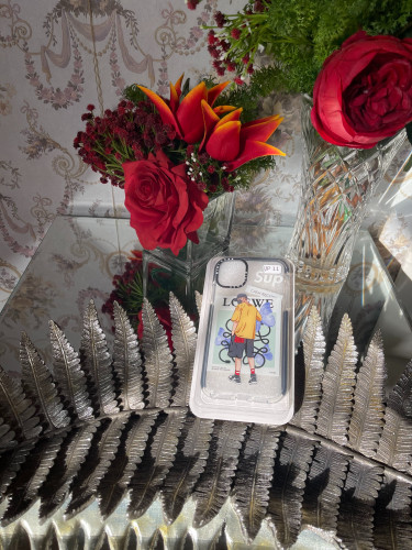 كفر حماية ايفون بأشكال منوعه