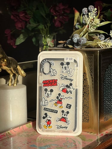 كفر حماية ايفون بأشكال منوعه