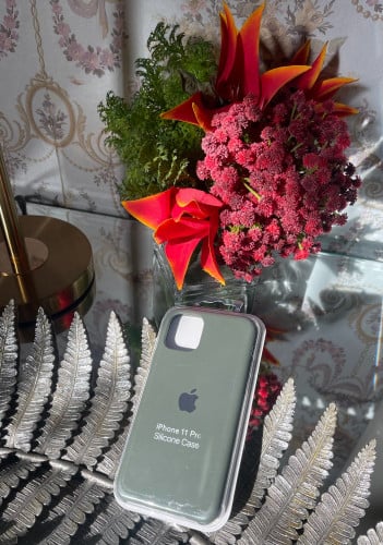 غطاء حماية من السيليكون لهاتف أبل آيفون