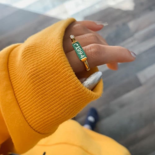 خاتم تاريخ من حجر المالاكيت