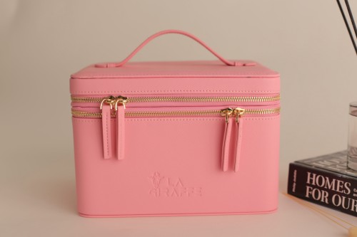 Flamingo Cosmetic Bag | فلامنجو حقيبة المستحضرات