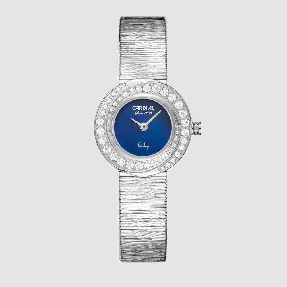 ساعات نسائية أصلية