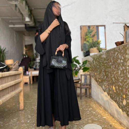 كريب امريكي اسود _ نص كلوش و طرحة شيفون
