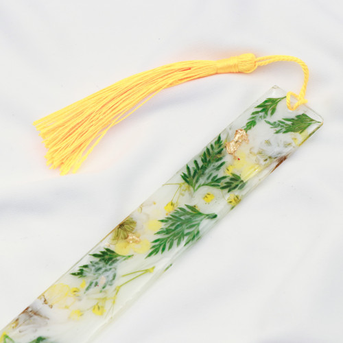 فاصل كتاب yellow flowers