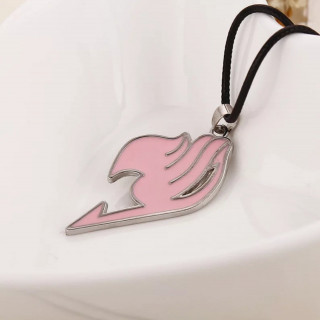 قلادة فيري تيل