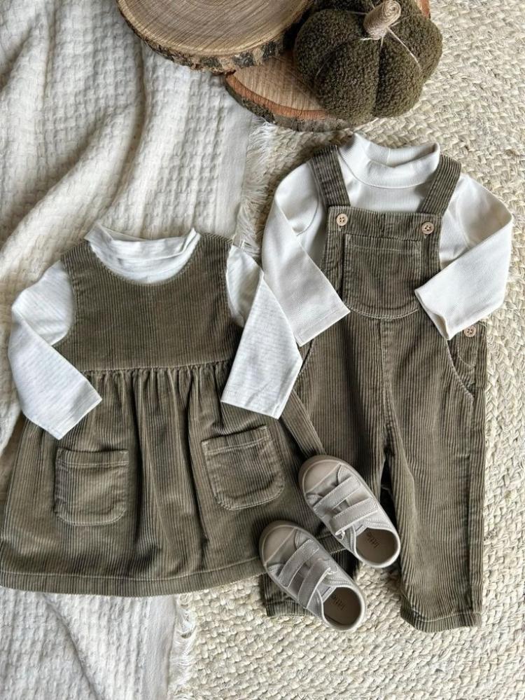 أخطاء شائعة بتقع فيها الأمهات عند شراء ملابس الأطفال (وتجنبيها بسهولة)