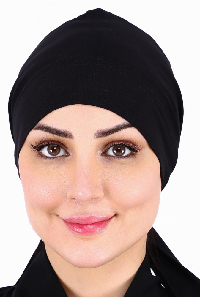 أسود