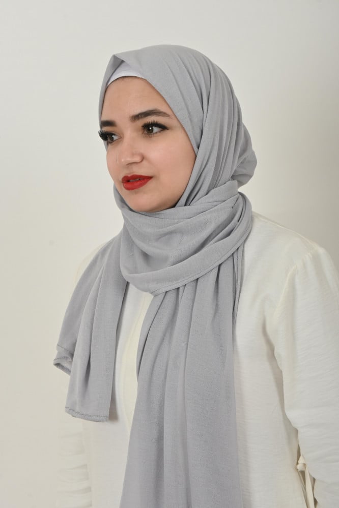 رمادي