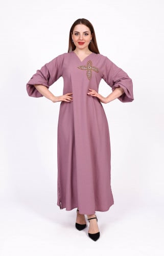 جلابية عصرية ناعمة من بلاك وينج