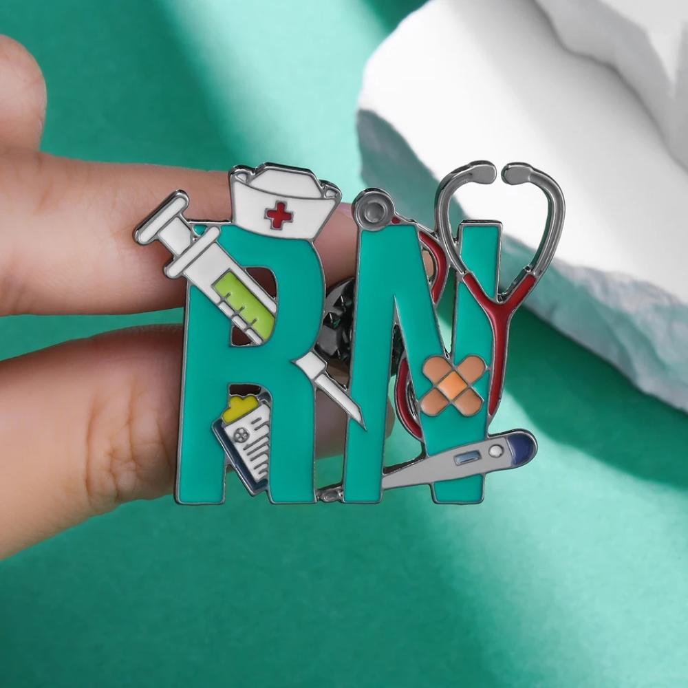بروش RN التمريض registered nurse brooch