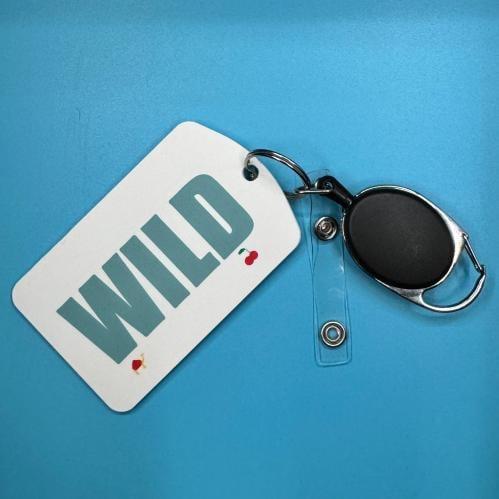 حامل بطاقة مترو بتصميم WILD – عملية، أنيقة، وسهلة...