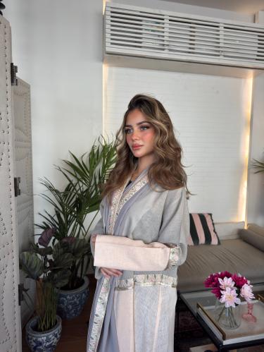 عباية اورا