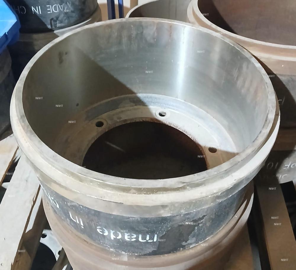 BRAKE DRUM - 1064010401 (6 HOLES)