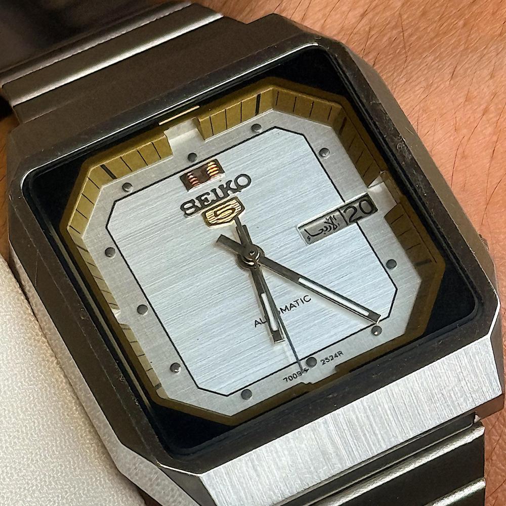 ساعة سيكو  seiko