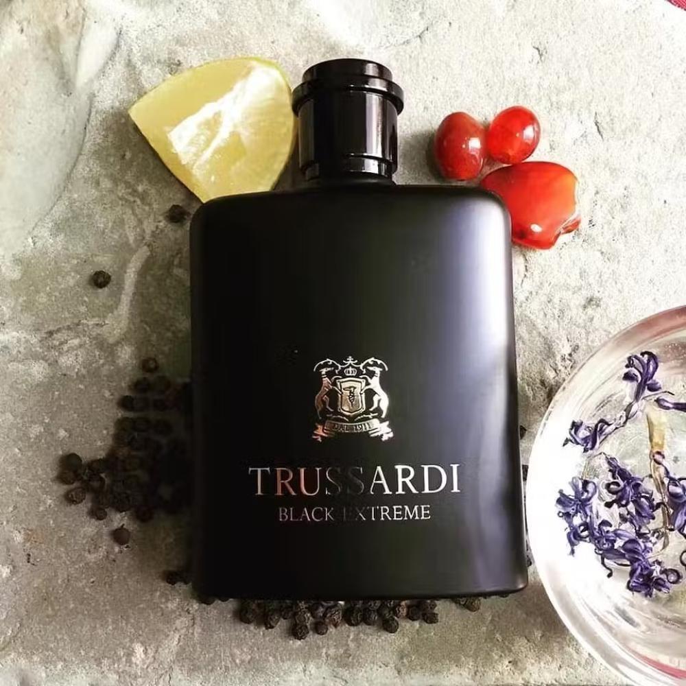 عطر تروساردي بلاك اكستريم او دو تواليت 100مل