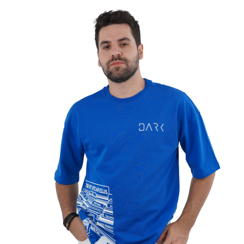 T-shirt - blue - with a distinctive character