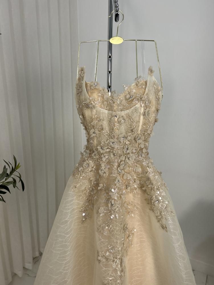 فستان سهره نسائي مطرز خرز لون ذهبي