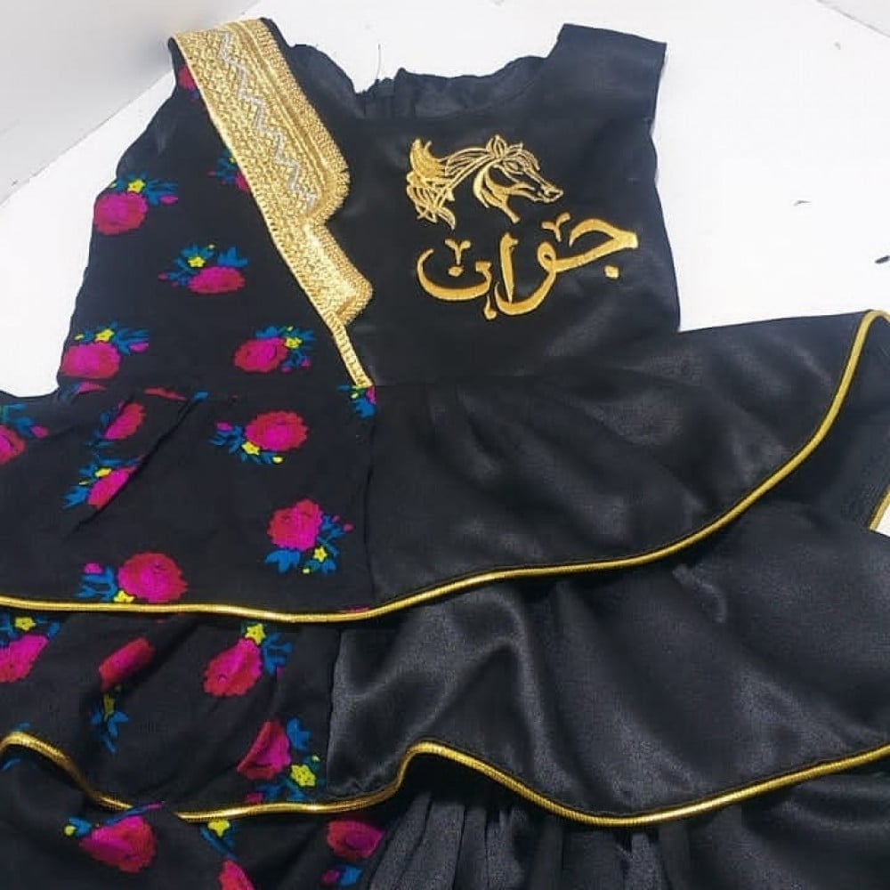 فستان اطفال للعيد اسم مع خيل تصميم الاسم حسب الطلب