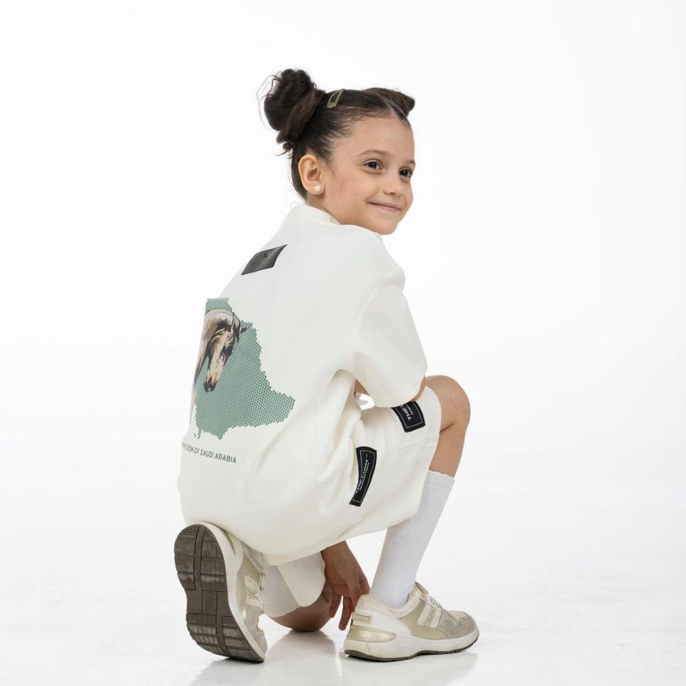 طقم وطني أنيق اولاد