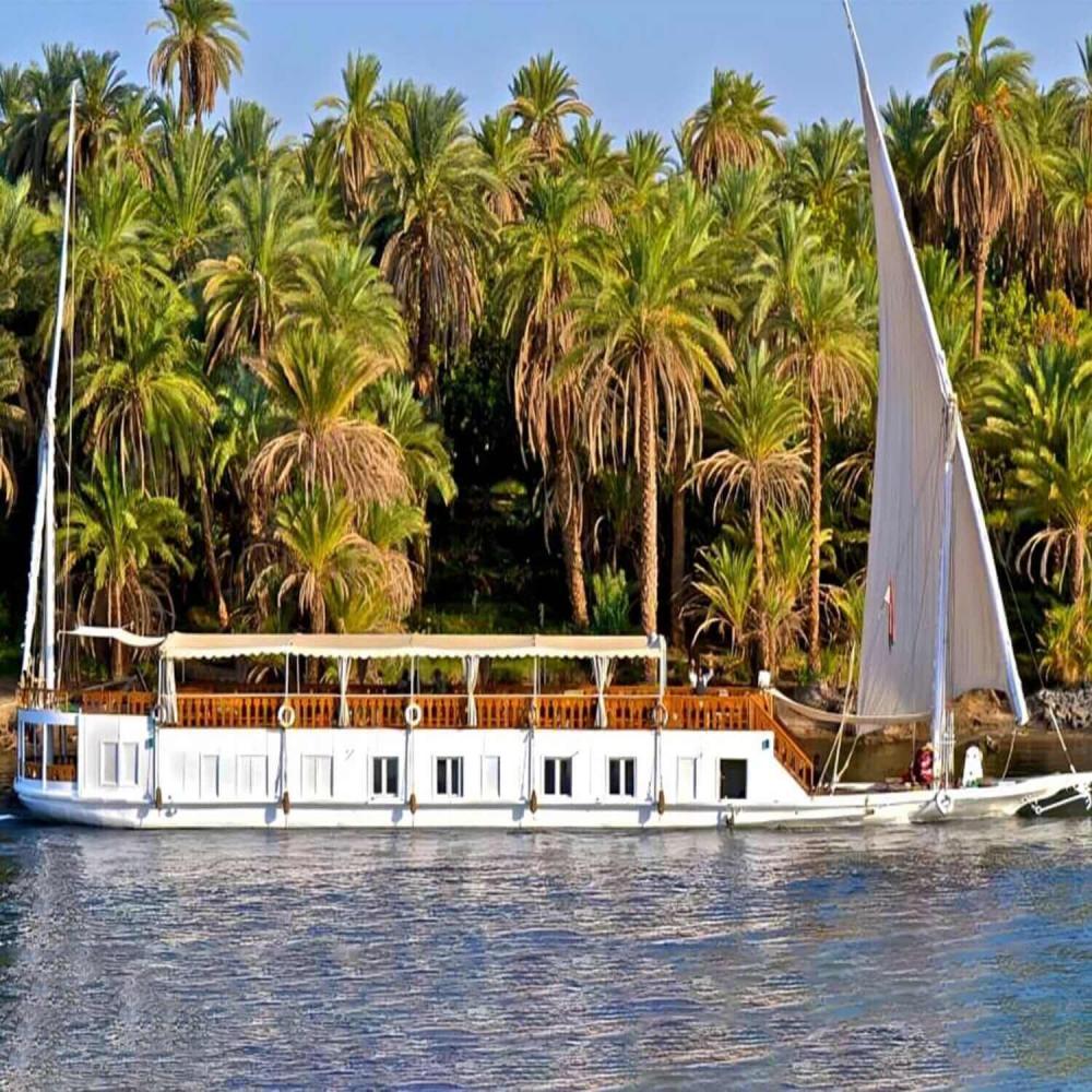 القاهرة, الأقصر, الفيوم, أسوان, سيوة, الغردقة, الإسكندرية, شرم الشيخ