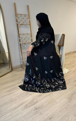 عباية مطرزة اسود كلوش SF3