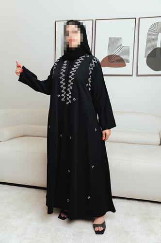 عباية ترك المطرزة